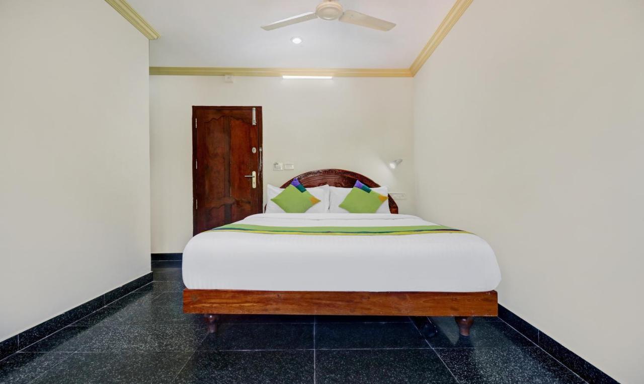 Itsy Hotels The Waters Edge Beach Resort Kovalam Luaran gambar