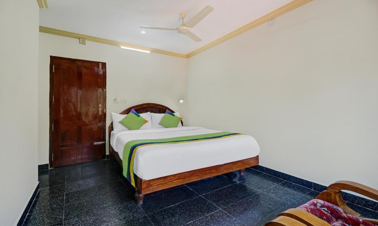 Itsy Hotels The Waters Edge Beach Resort Kovalam Luaran gambar