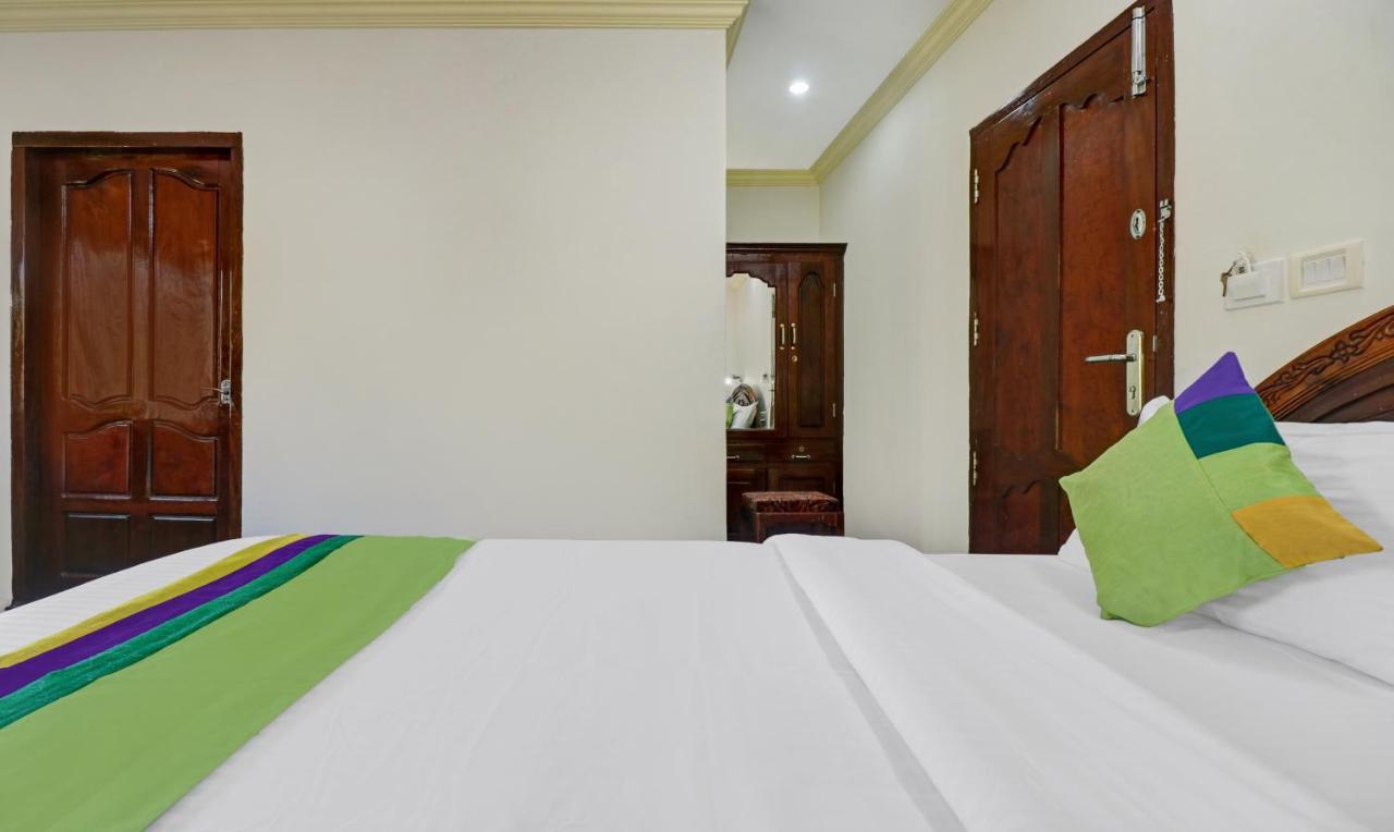 Itsy Hotels The Waters Edge Beach Resort Kovalam Luaran gambar